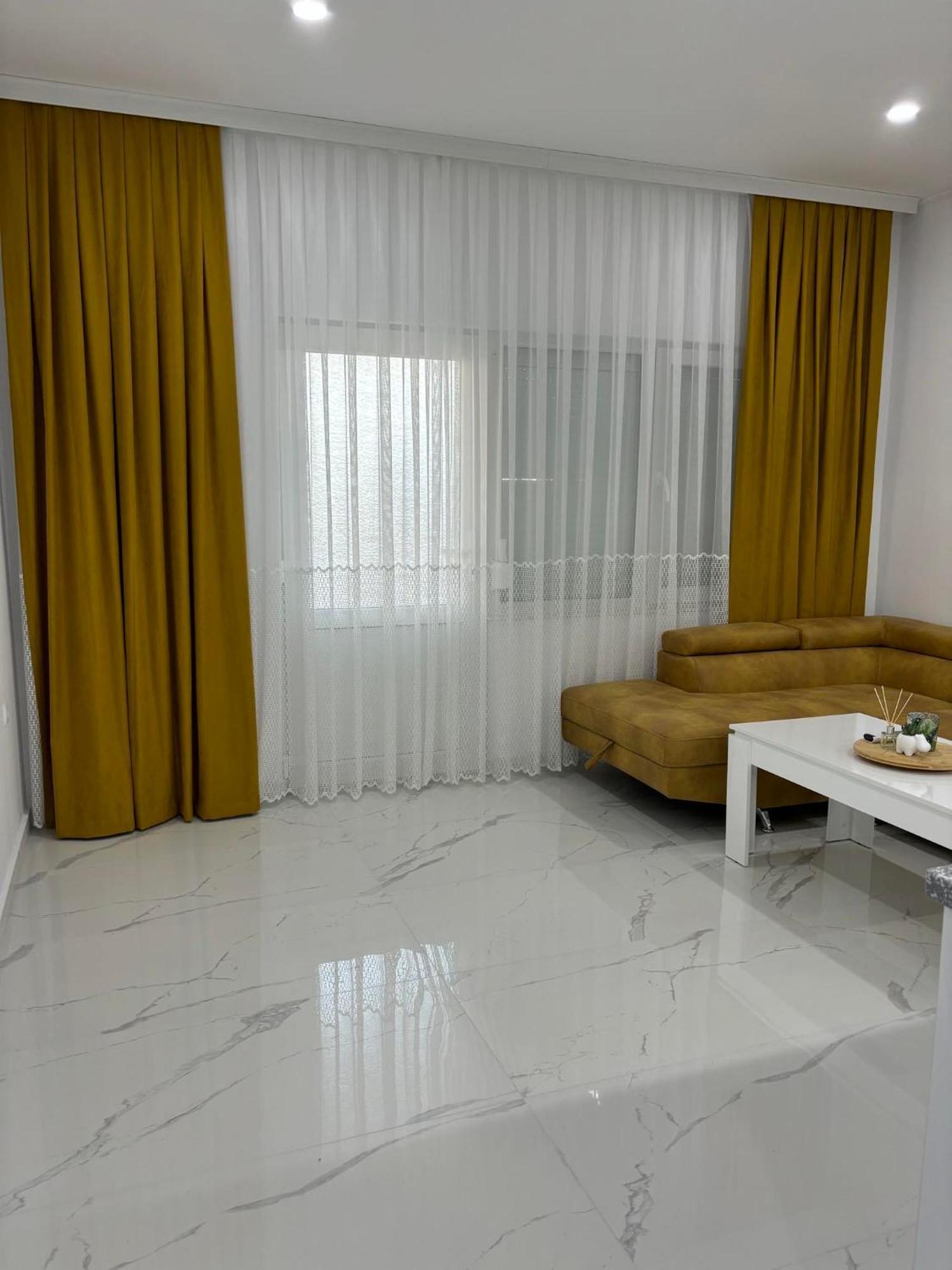 Apartamento Pami Néa Péramos Exterior foto